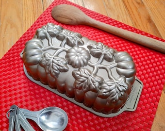 NORDIC WARE Pumpkin Loaf 1 Lb. Non Stick 3-D Fluted Sweet Bread Pan Pound Cake Autumn Baking Pan OR Nordic Ware Santa's Sleigh Pan