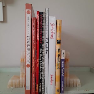 Vintage Cookbooks Cookies Pasta Salads Wok Cooking Chinese William Sonoma The Heartland Cooking for Two Casseroles Nieman Marcus Your Choice