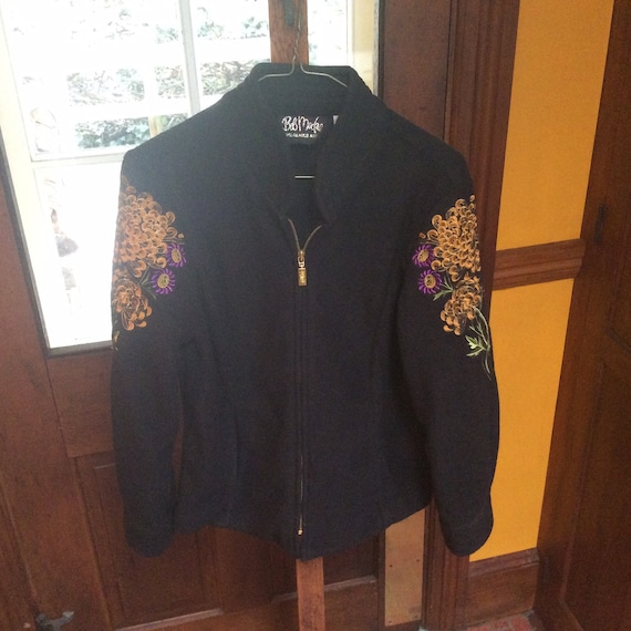 Bob Mackie /Women’s /Black/ fleece jacket.