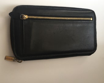 Gianni Versace Vintage Ladies Large Black Leather Wallet |