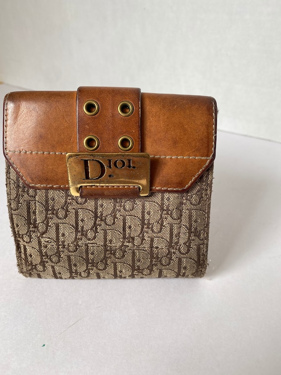 dior monogram wallet