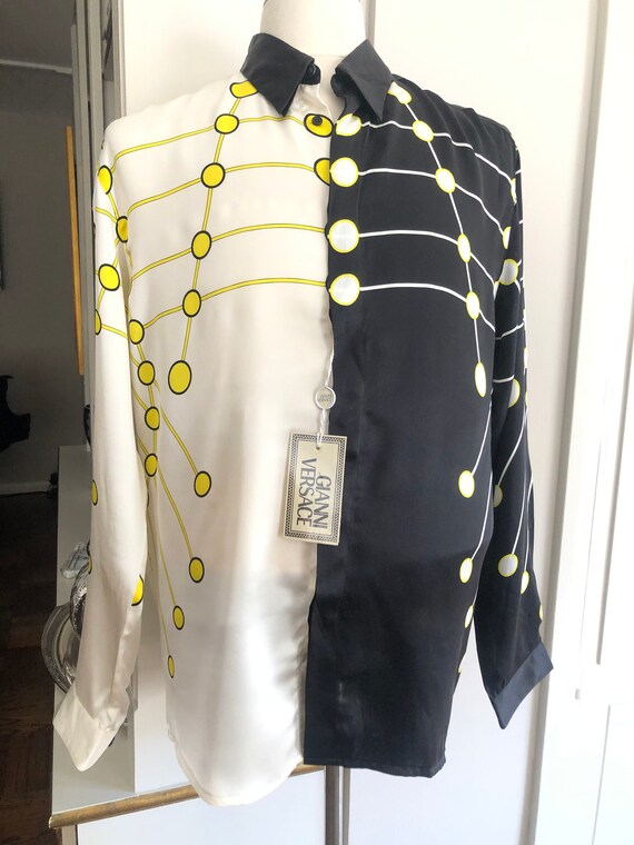Gianni Versace Vintage Men's Silk Shirt Printed