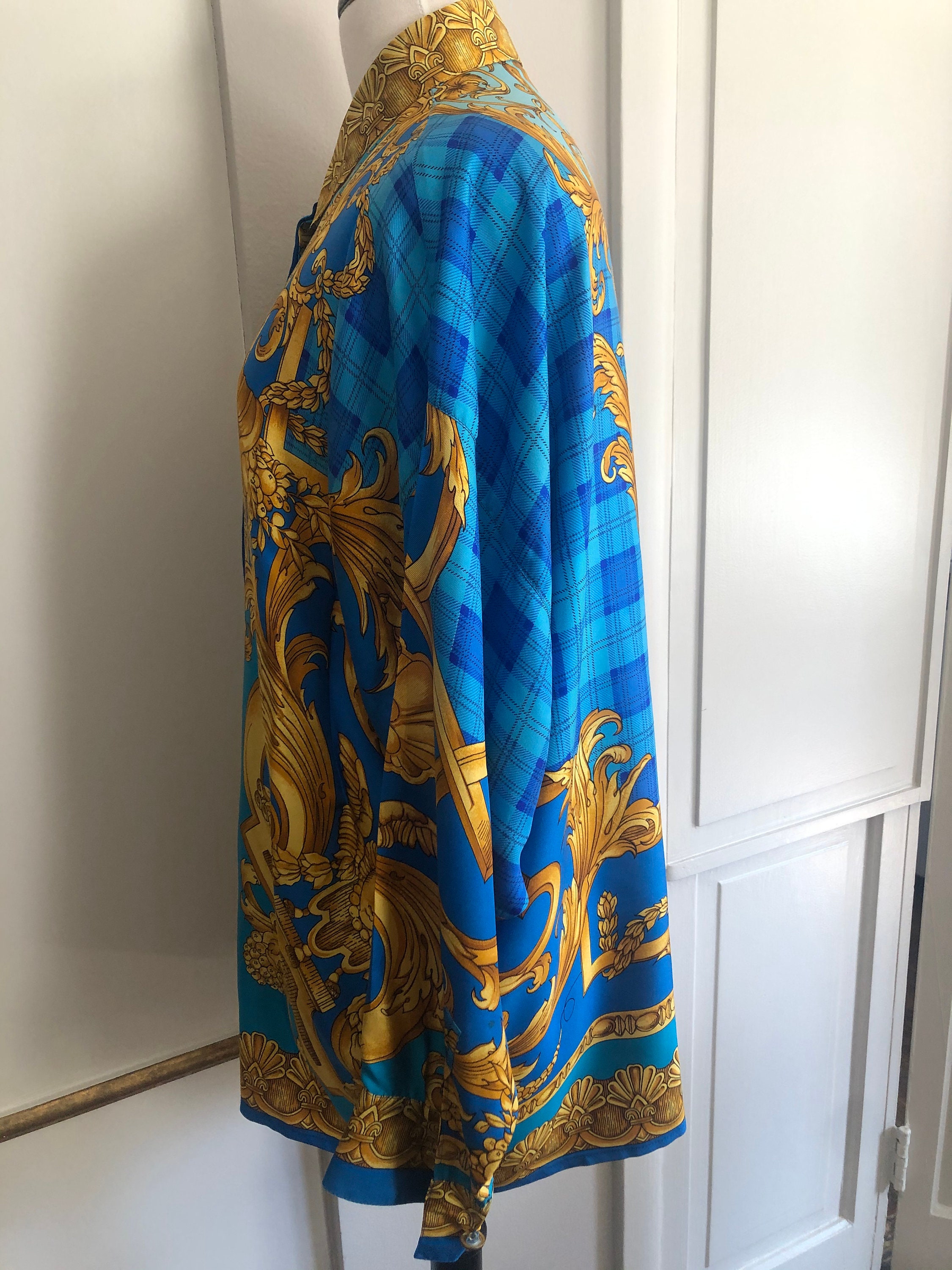 ISTANTE VERSACE（イスタンテ　 ヴェルサーチ）ヴィンテージブラウス ISTANTE VERSACE（イスタンテ ヴェルサーチ）ヴィンテージ
