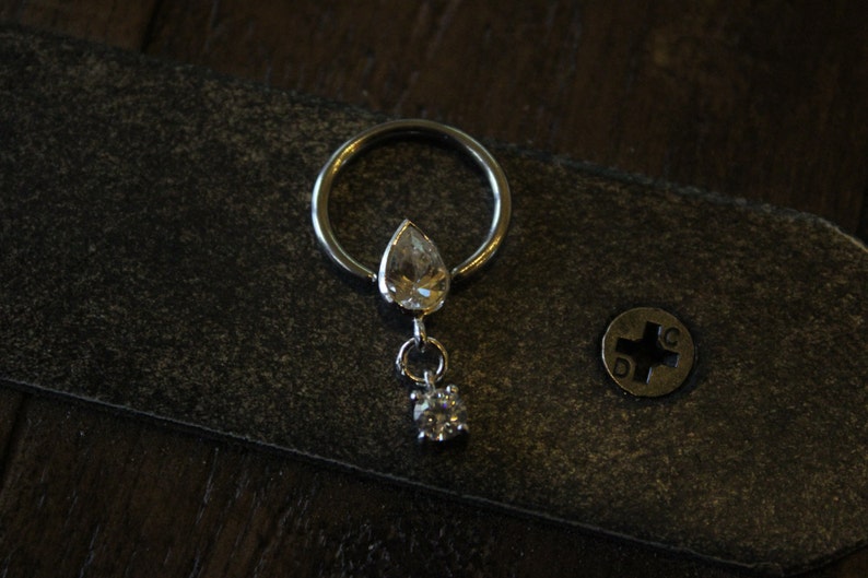 Silver Dangling Captive Bead Rings 90/'s VintageFREE SHIPPING