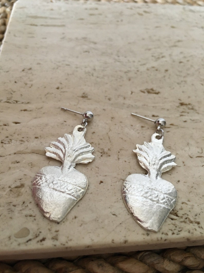 Very limited availability Stunning Authentic Mexican Pewter Sacred Heart Earrings Sacred Heart with flames Milagros
