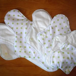 Sampling set mama cloth pads, one of each exept postpartum image 1