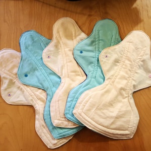 Set of 5x 14 inches, postpartum mama cloth pads