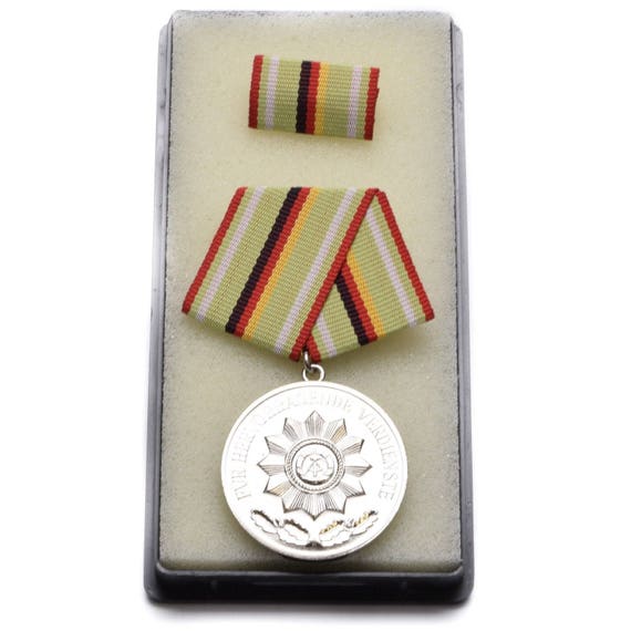 East German GDR Military Army Silver Medal or Bronze Medals with Ribbon Bar for Excellent Merit Award