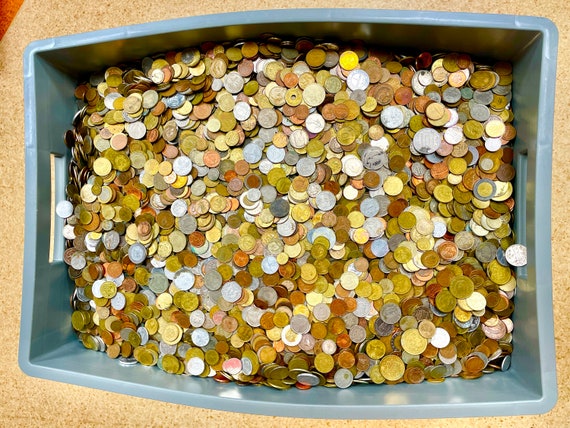 Damaged Coins for Craft Supplies Jewelry Bracelets Rings Earrings Necklaces Bulk Junk Dirty Currency | By weight: 2 Lbs - 4.3 Pounds