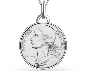 Collier avec pendentif pièce de 5 centimes français : médaillon en plaqué argent rhodié