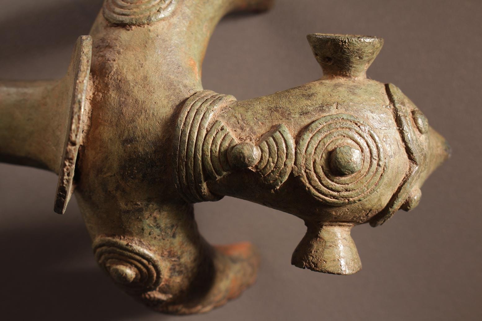 ドゴン族の青銅製馬像、マリ部族芸術彫像 12647 - Etsy 日本