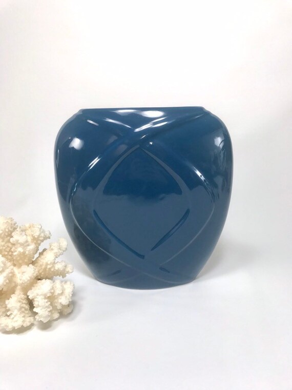 Vintage Blue Vase Art Deco Revival 80s Modern Vase Blue Envelope Vase Retro Vase Minimalist Modern