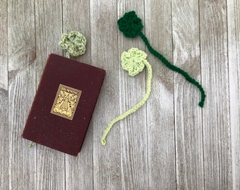 Crochet Shamrock - Crochet Clover - Shamrock Bookmark