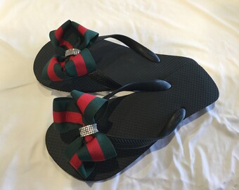 gucci flip flops bow