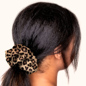 Silk Twill, Leopard Animal Print, Scrunchie, Large, 100 % Silk, Organic Elastic