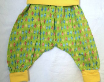 Green leaf baby harem pants