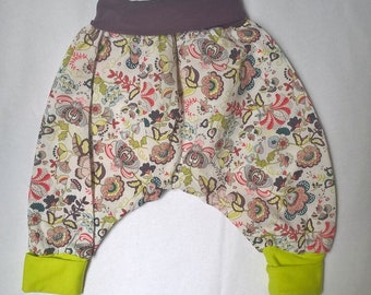 Floral baby harem pants