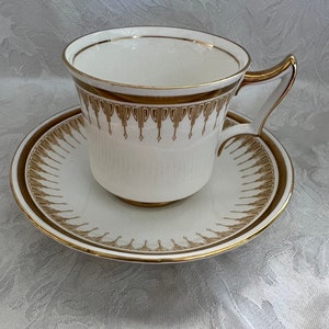 Grosvenor Bone China Tea Cup
