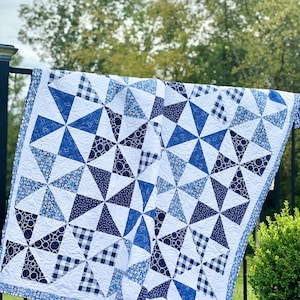 Pinwheel quilt handmade in your choice of colors, any size available