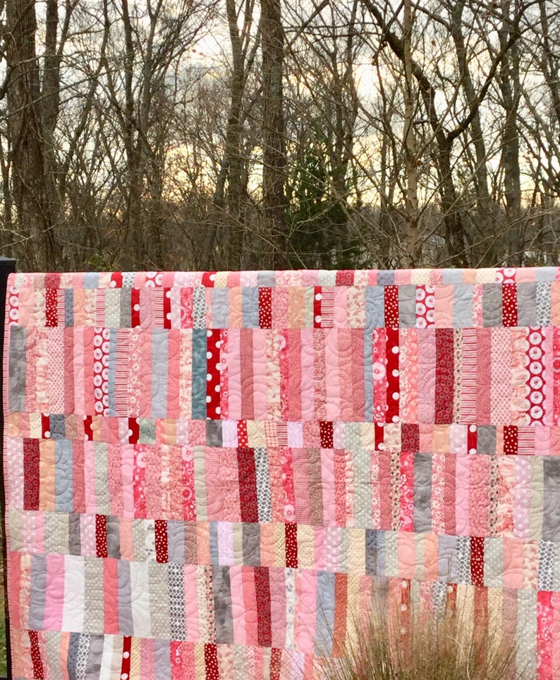 large throw quilt modern large lap quilt homemade red pink quilt feminine modern quilt Made to order Handmade pink red quilt