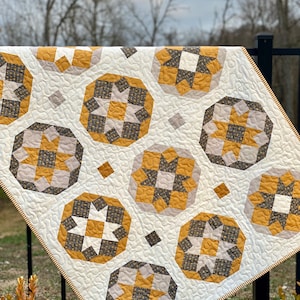 Handmade cotton quilt for bed or throw, Desert blooms quilt, made to order any size and colors.
