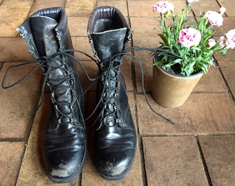Vintage Combat boots//Altama black leather lace up army boots//size 8