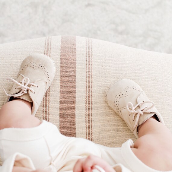 Baby boys hotsell tan shoes