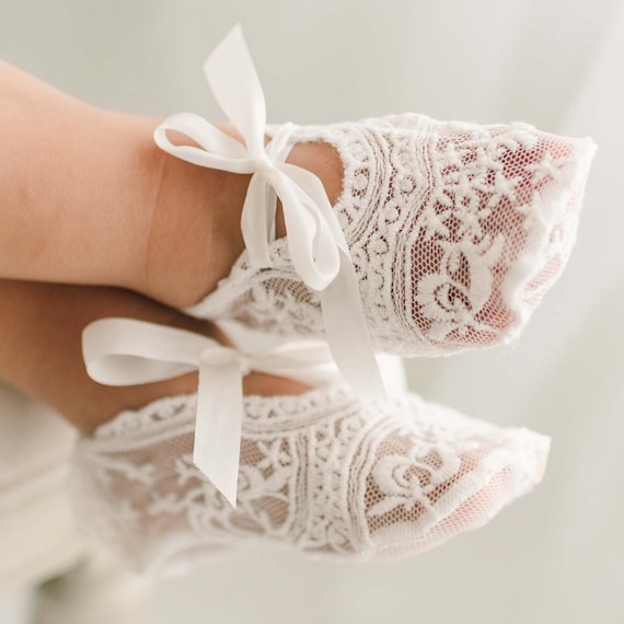Light Ivory Lace Booties Ivory Lace and Silk Ribbon Ties