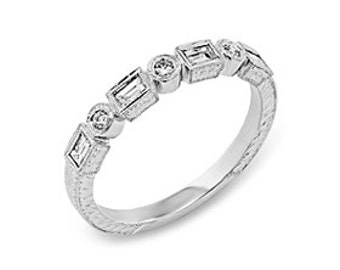 Art Deco Style Platinum Bezel Set Baguette & Round Diamond Wedding Ring/Fine Milgrain Hand Engraved Half Way Platinum Wedding Band/Size 5.5