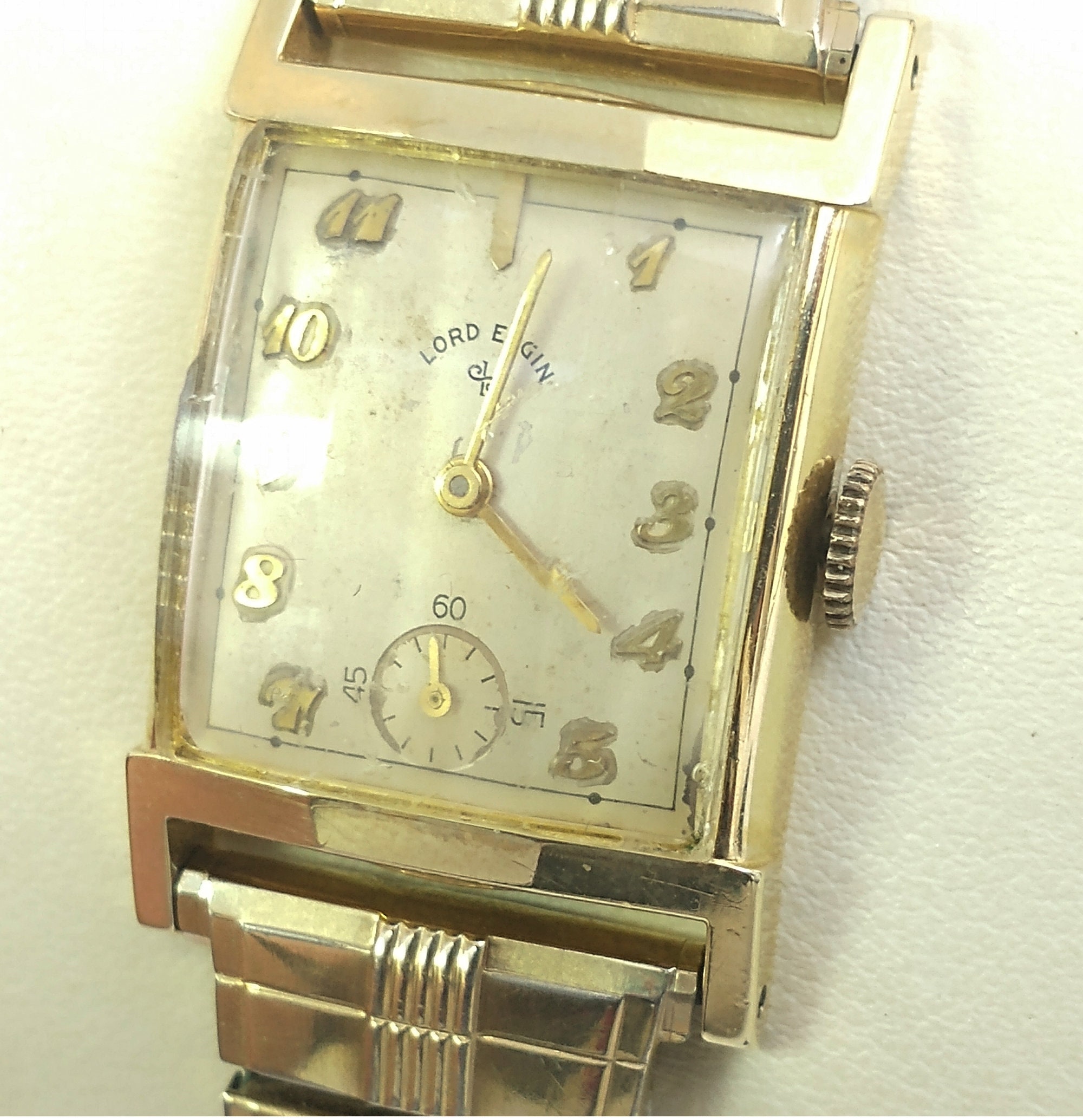 titus diver watch