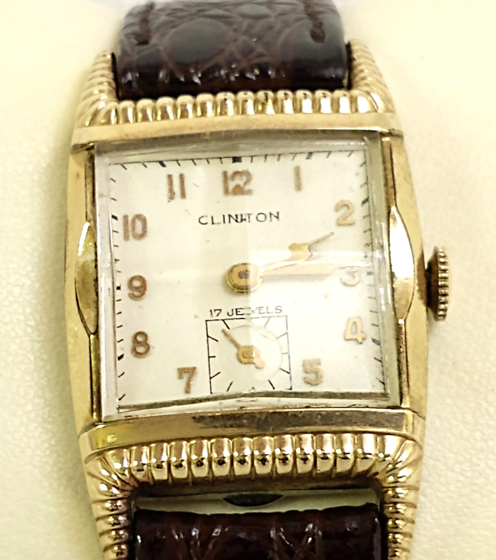 Clinton 17 jewel wrist watch cheap