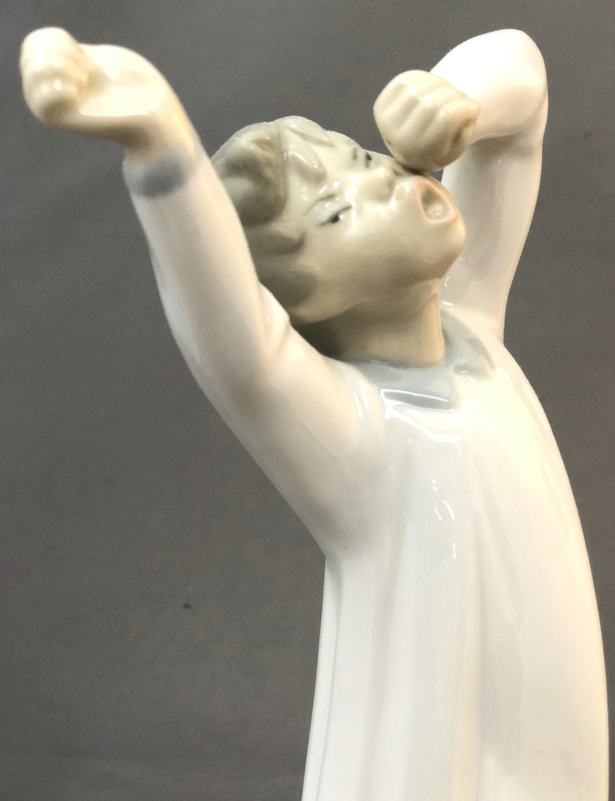 Elegant Lladro Figurine boy Yawning No.4870 in Mint Etsy Ireland