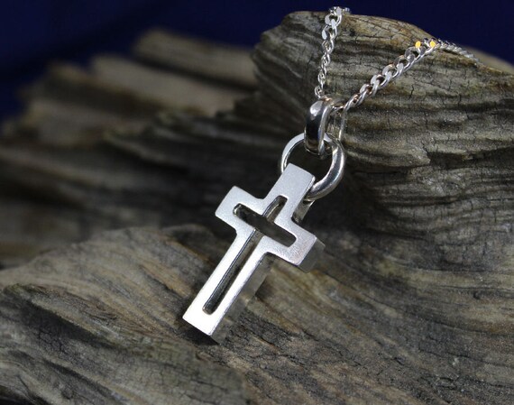 Cross Pendant Handcrafted Sterling Silver Richie Stub Studio