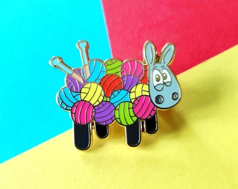 Ewe Knit! Sheep Enamel Pin - Knitting Gift