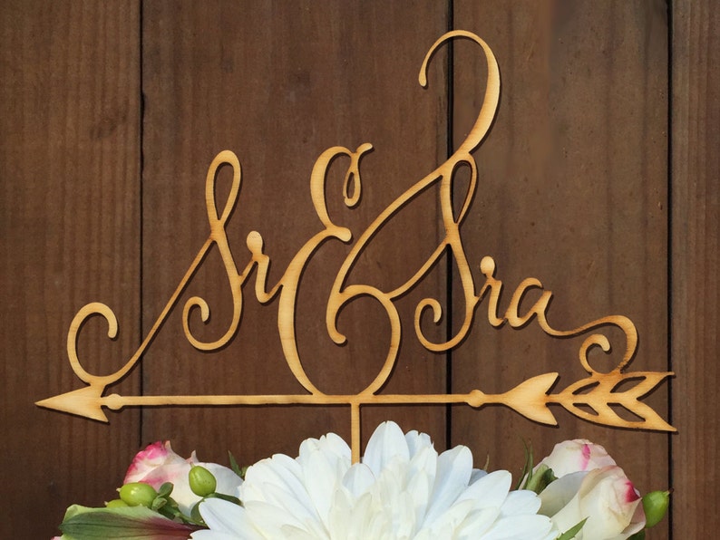 Sr & Sra / Spanish Wedding Cake Topper / Mr and Mrs / Spanish Mr and Mrs Cake topper / Rustic Script Wedding Cake Topper / Hispanic image 1