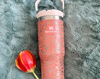 Engraved Tumbler, flip straw, floral cup, engraved peony, bridesmaid gift, personalized coffee gift, custom water bottle, Mother’s Day, 30oz