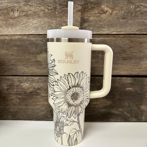Custom Tumbler Listing Add-On für ein individuelles Design