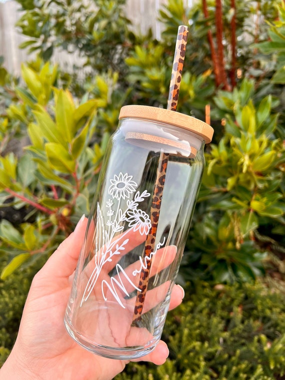 Mother’s Day Glass, birth month flower gift, mother floral present, personalized Mother’s Day cup, boho mom, mom birthday custom, can glass