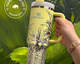 Pineapple Tumbler, Engraved Tumbler, tropical vacation gift, tropical cup, custom pineapple gift, personalized cup, pineapple decor