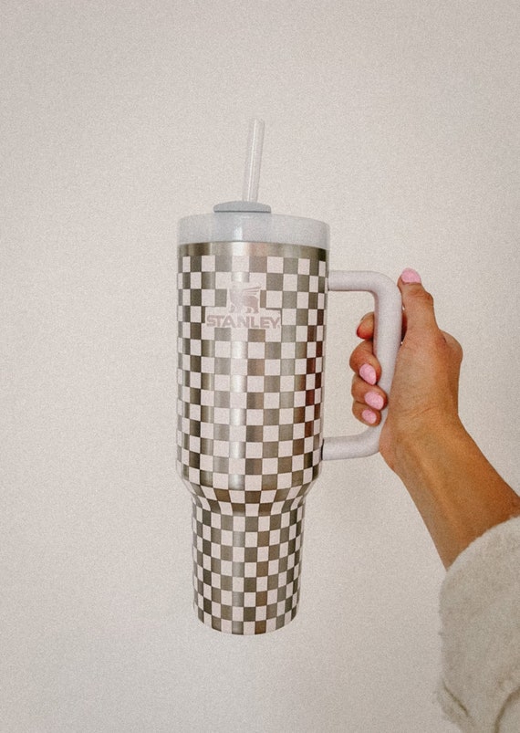 Checkerboard 40oz Tumbler With Handle Sleeve