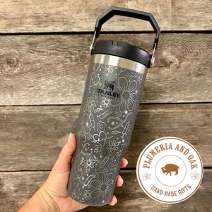 Nurse Tumbler, Engraved Tumbler, postpartum, nurse week gift, retro nurse, doctor day gift, nurse graduation gift, RN thank you, Mothers Day