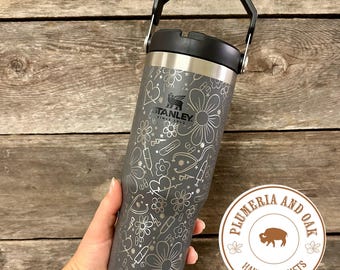 Nurse Tumbler, Engraved Tumbler, postpartum, nurse week gift, retro nurse, doctor day gift, nurse graduation gift, RN thank you, Mothers Day