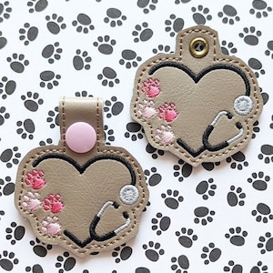 Stethoscope with Paws Snap Tab & Eyelet Key Fob - Instant Download Embroidery Design