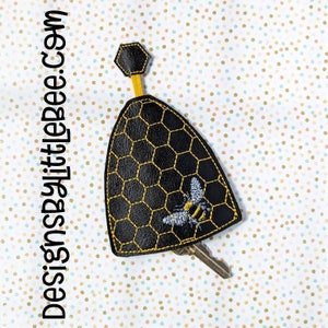Honeycomb and Bee Key Bell Instant Download Embroidery 