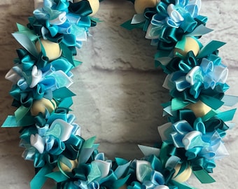 Hondenkrans, autokrans, handtaskrans, babykrans, krans voor de autospiegel, hondenkrans, turquoise en teal met houten kralen