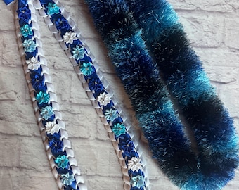 2-DELIGE SET!  prachtige bloemenlintlei 4-strengs lei met blauwe bloemen, met een ombré blauwe wimperlei.
