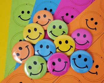 Smiley Face Buttons 10 Pack Multi Color - 1.5" - Groovy Retro Smile 70s Art Elements - Colorful Kids Rainbow Colors Gift - Party Favors