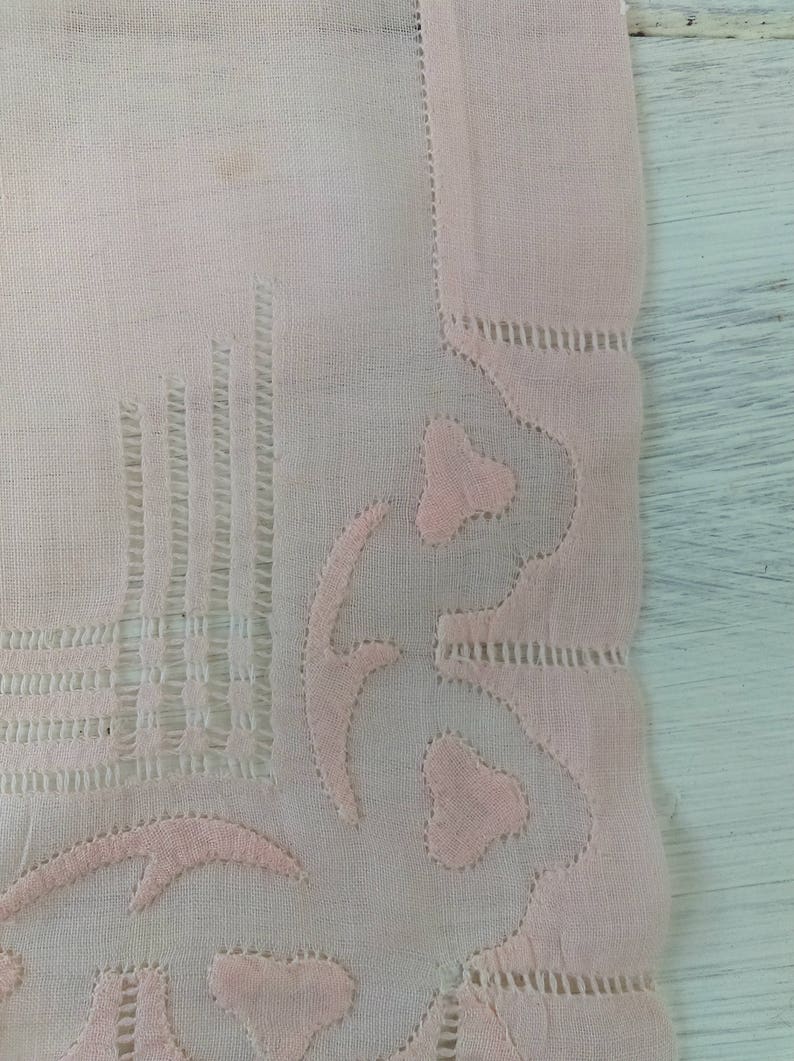 Vintage HankiePink LinenWedding Hankie1950sBridal ShowerTea PartyBaby Gender RevealBaby Shower