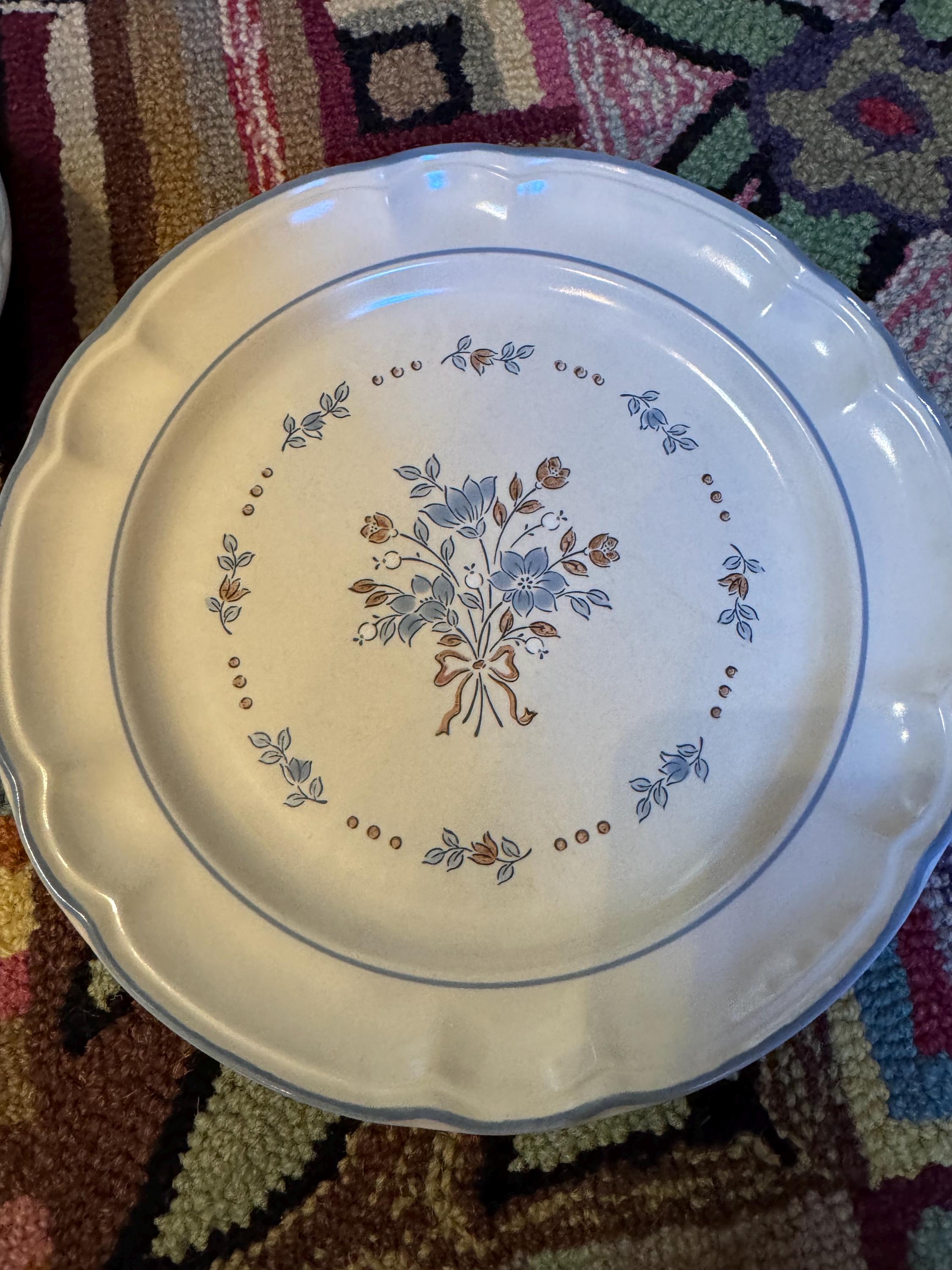 Cordella Dinner Plates - Etsy