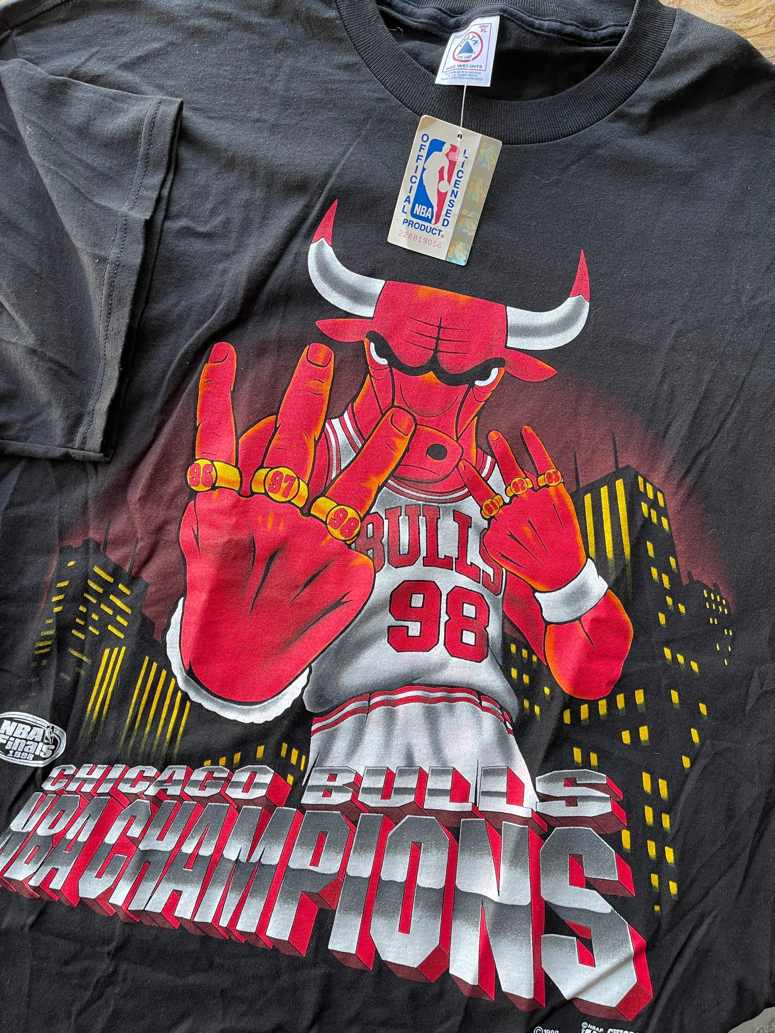chicago bulls 1998 shirt